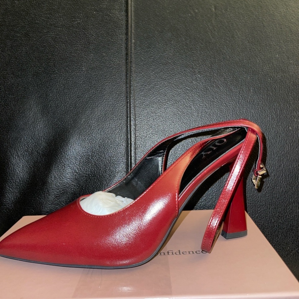QIY Closed Toe Ankle Strap Sling Back Heel Burgundy/Wine Color Size 8.5 NWB - Picture 13 of 16